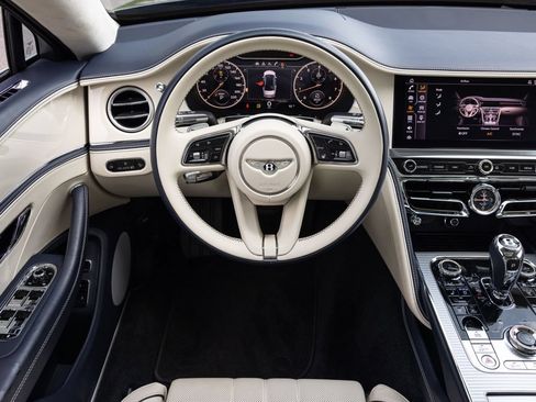 Used 2024 Bentley Flying Spur V8 AWD/4WD image 51