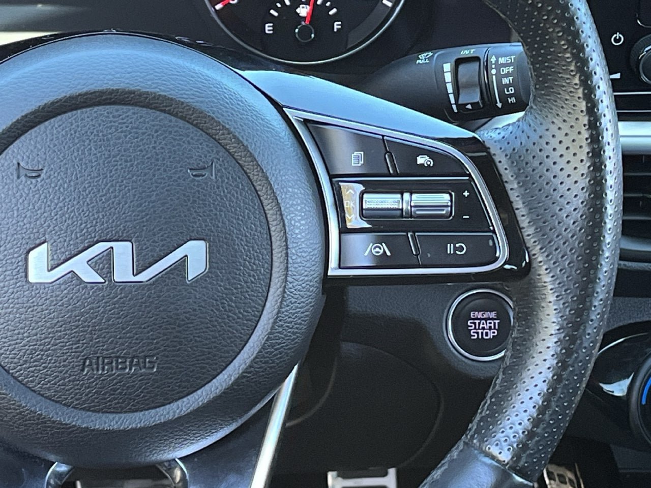 Used 2023 Kia Forte GT-Line FWD image 14