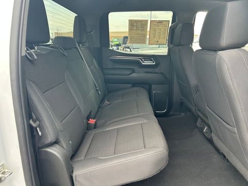 Used 2024 Chevrolet Silverado 1500 LT AWD/4WD image 24