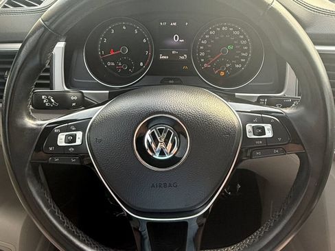 Used 2019 Volkswagen Atlas SE w/ Towing Package FWD image 22