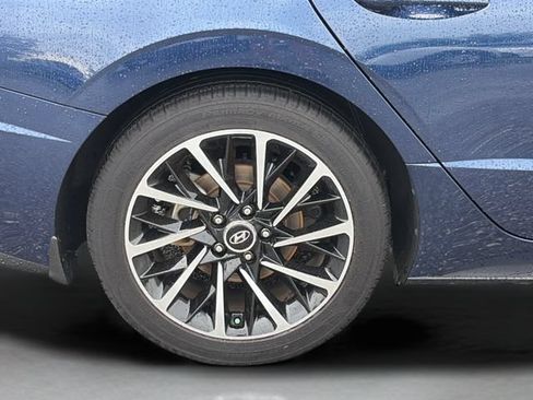 Certified 2021 Hyundai Sonata Limited FWD image 37