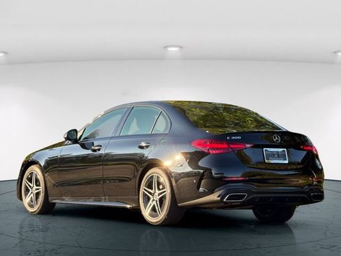 Used 2025 Mercedes-Benz C 300 Sedan image 5