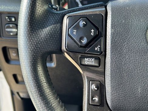 Used 2021 Toyota 4Runner TRD Off-Road Premium image 32