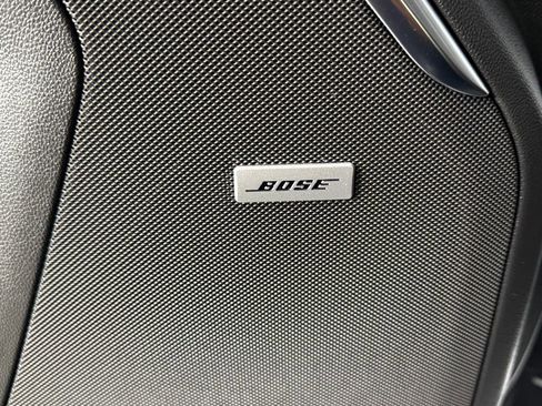 Used 2025 GMC Yukon XL Denali image 15