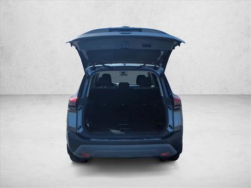 Certified 2023 Nissan Rogue SV image 9