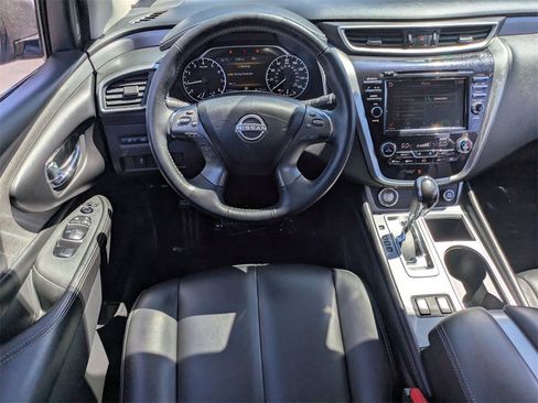 Used 2023 Nissan Murano SV image 25