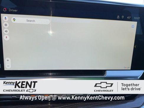 Used 2022 Chevrolet Silverado 1500 LT image 2