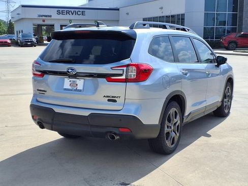 Certified 2024 Subaru Ascent Onyx Edition AWD/4WD image 4