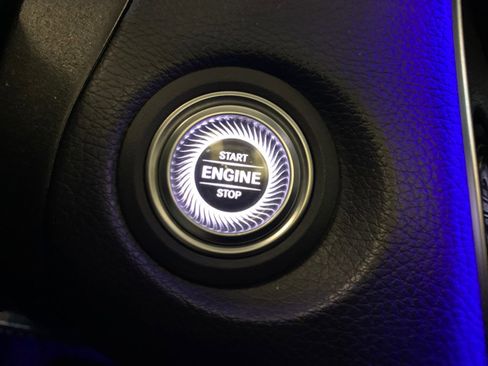 Used 2020 Mercedes-Benz GLC 300 4MATIC Coupe image 25