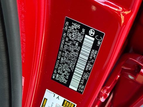 New 2026 Toyota Prius Plug-In Hybrid FWD image 34