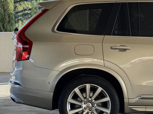 Used 2016 Volvo XC90 T6 Inscription w/ Vision Package image 5