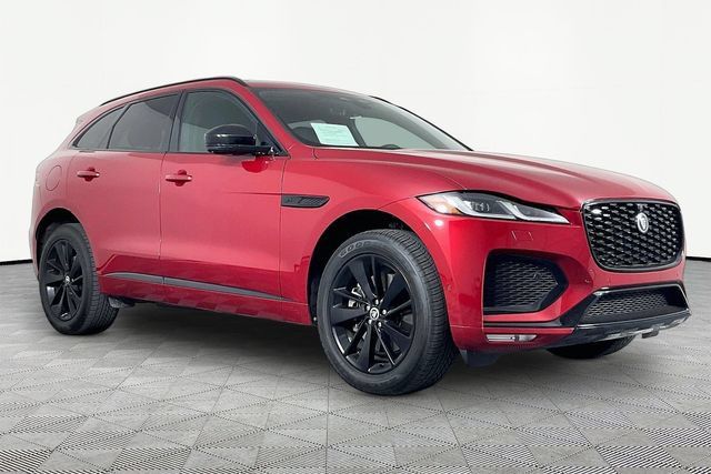 Used 2026 Jaguar F-PACE R-Dynamic S AWD/4WD image 3