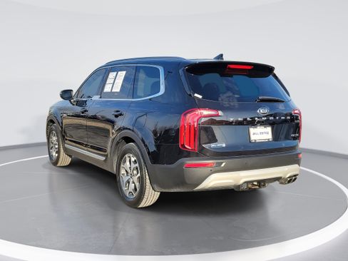 Used 2021 Kia Telluride EX w/ Towing Package image 4