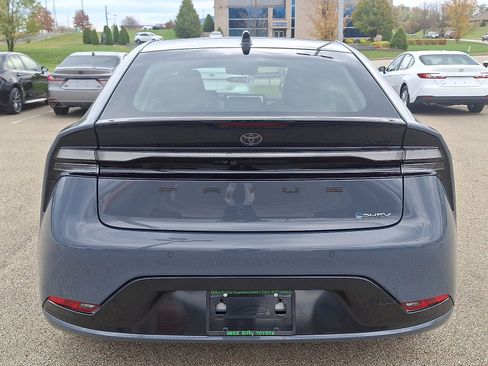 New 2026 Toyota Prius Plug-In Hybrid image 5
