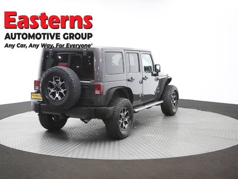 Used 2017 Jeep Wrangler Unlimited Sahara w/ Dual Top Group AWD/4WD image 40