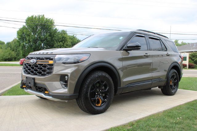 Used 2026 Ford Explorer Tremor w/ Tremor Ultimate Package AWD/4WD image 10