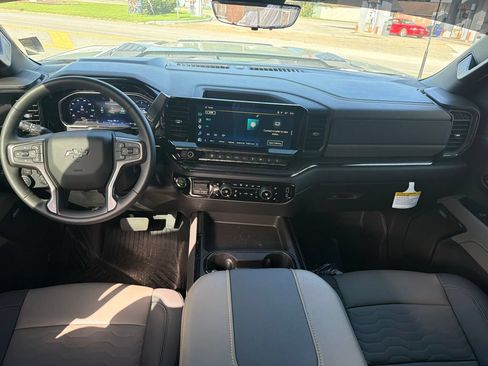New 2026 Chevrolet Silverado 2500 ZR2 w/ ZR2 Bison Edition AWD/4WD image 15