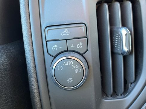 Used 2026 Chevrolet Silverado 2500 W/T w/ WT Convenience Package image 25