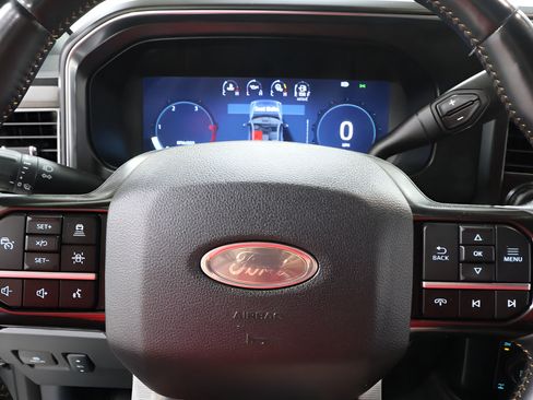 Used 2024 Ford F250 Platinum AWD/4WD image 13