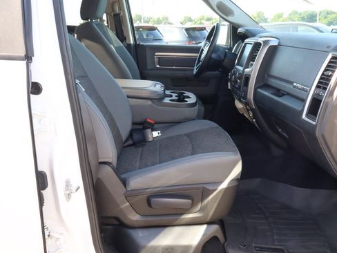 Used 2017 RAM 1500 Big Horn AWD/4WD image 25