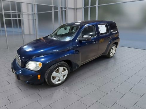 Used 2008 Chevrolet HHR LS image 4