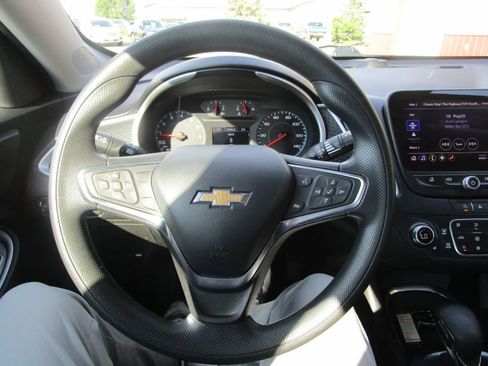 Used 2024 Chevrolet Malibu LT FWD image 27