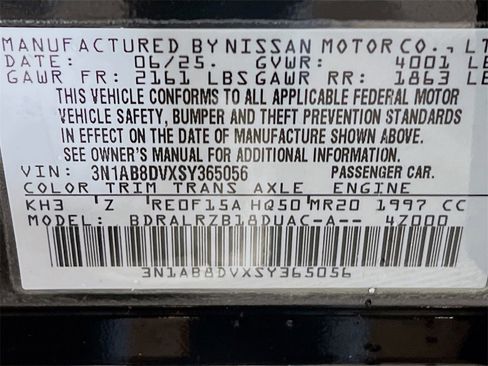 Used 2025 Nissan Sentra SR w/ Midnight Edition image 27