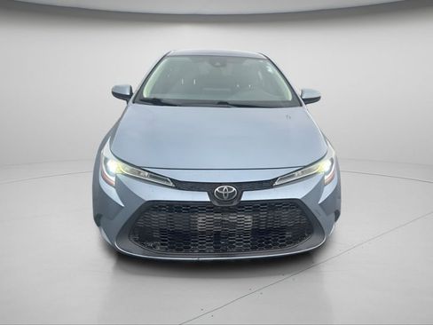 Used 2020 Toyota Corolla LE image 11