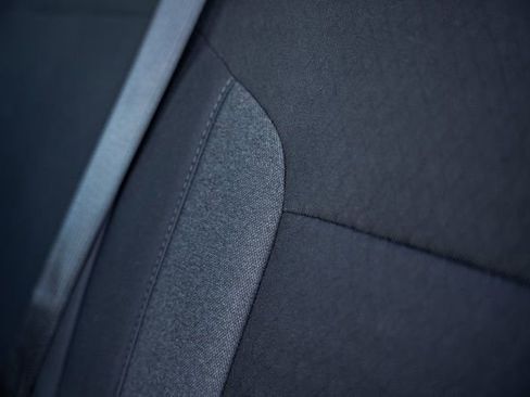 Used 2024 Chevrolet Silverado 1500 LT image 30