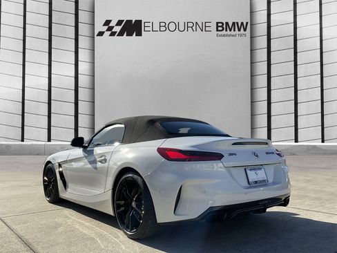 Certified 2022 BMW Z4 M40i w/ Premium Package image 6