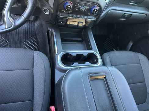 Used 2021 Chevrolet Silverado 1500 RST image 24