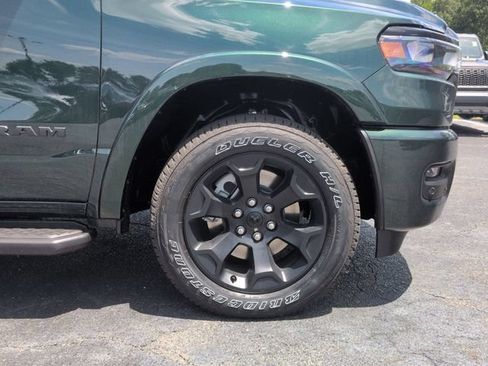 New 2026 RAM 1500 4x4 Crew Cab image 9