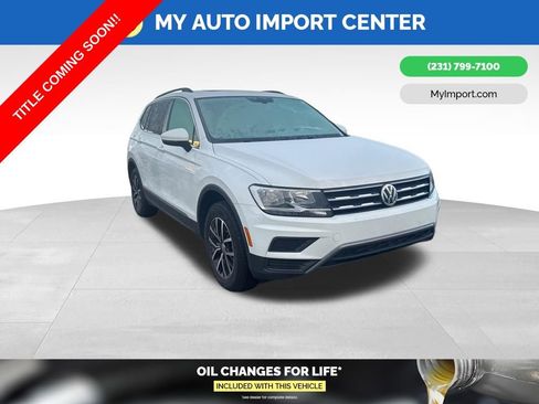Used 2021 Volkswagen Tiguan SE image 1