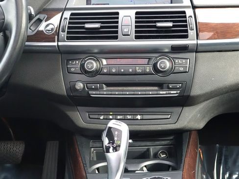 Used 2012 BMW X5 xDrive35d AWD/4WD image 12
