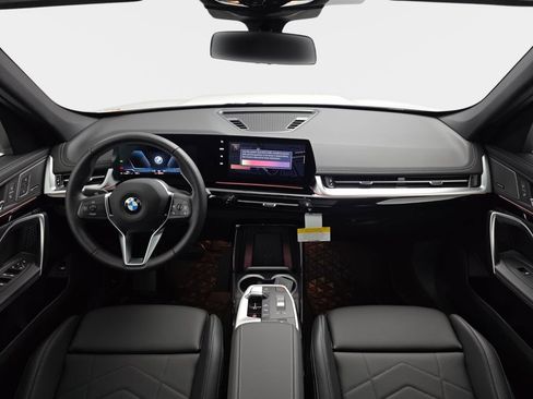 New 2026 BMW X1 xDrive28i w/ Convenience Package AWD/4WD image 10