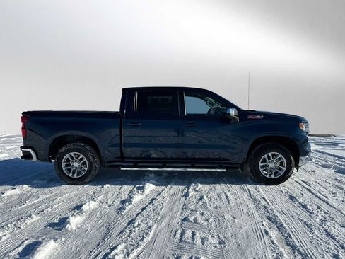 Used 2022 Chevrolet Silverado 1500 LT w/ Diesel Off-Road Package image 2