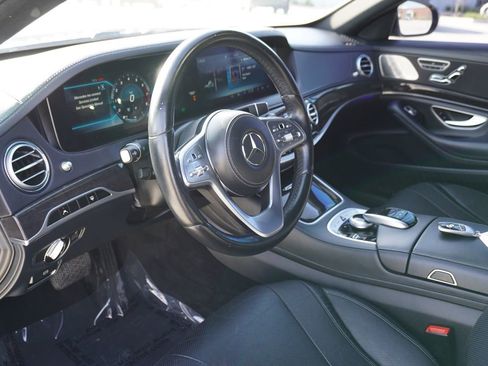 Used 2019 Mercedes-Benz S 450 Sedan w/ Premium Package image 28