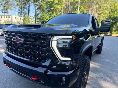Used 2025 Chevrolet Silverado 2500 ZR2 w/ Technology Package