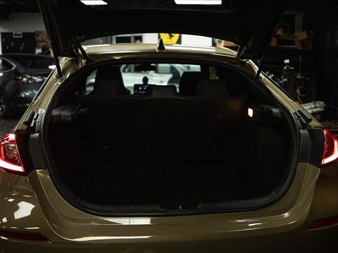 Used 2025 Honda Civic Sport image 7