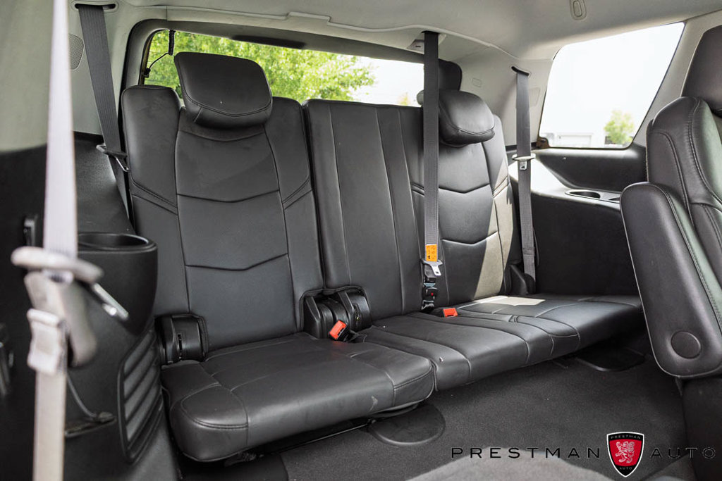 Used 2020 Cadillac Escalade Premium Luxury AWD/4WD image 8