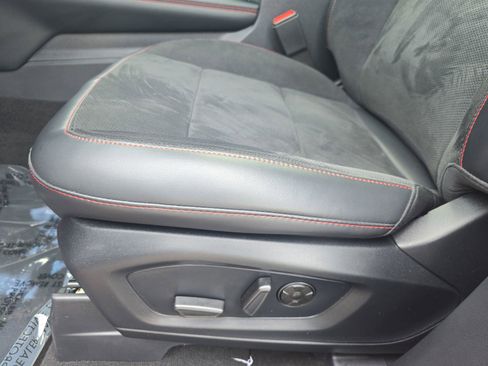 Used 2025 Ford Explorer ST w/ Sun And Sound Package image 31