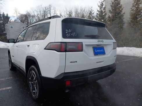 New 2026 Jeep Cherokee Laredo image 33