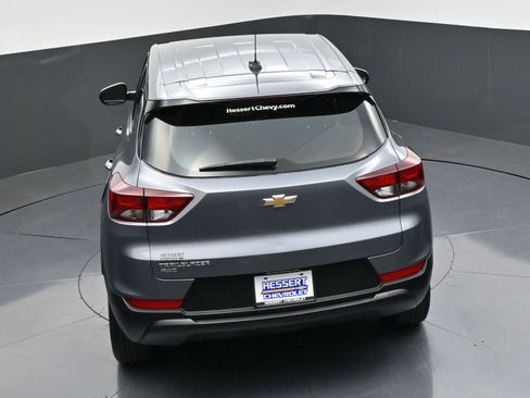 Used 2022 Chevrolet TrailBlazer LS w/ LPO, Blackout Package AWD/4WD image 42