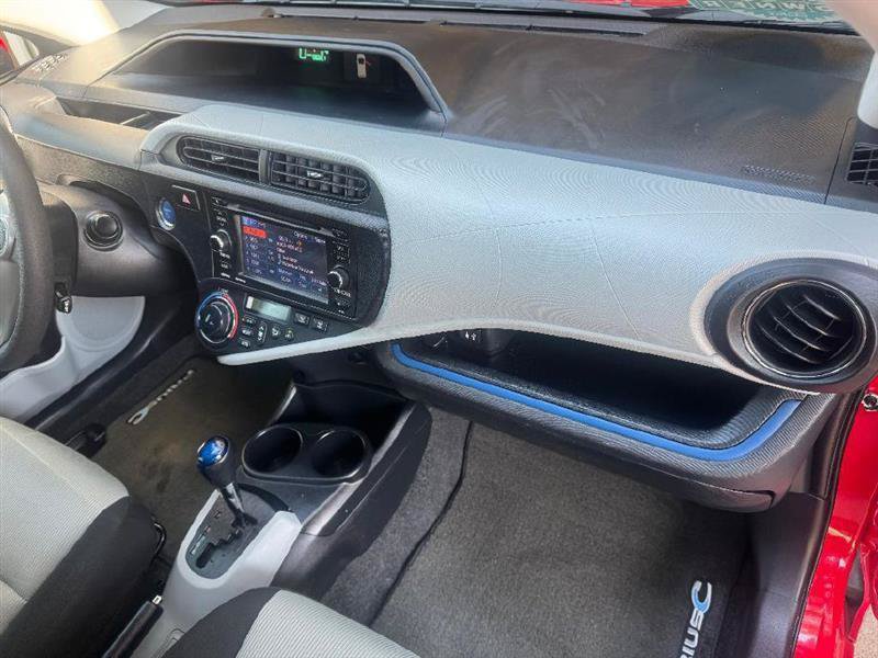 Used 2012 Toyota Prius C Three FWD image 29
