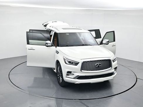 Used 2024 INFINITI QX80 Sensory w/ Cargo Package image 51