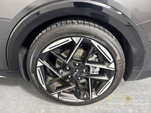 Used 2025 Kia K4 GT-Line image 32