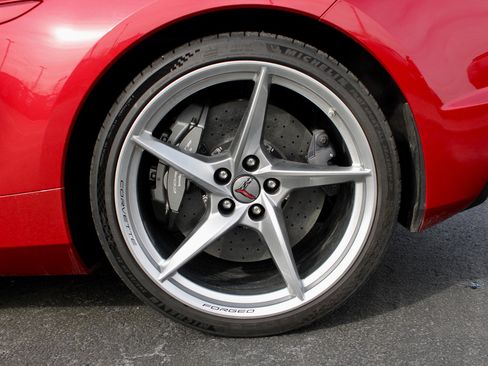 Used 2024 Chevrolet Corvette E-Ray image 9