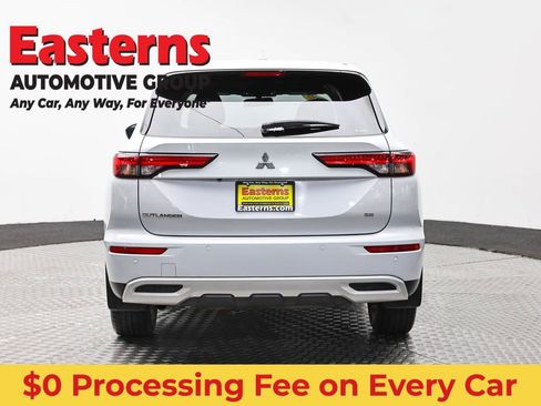 Used 2024 Mitsubishi Outlander SE AWD/4WD image 6