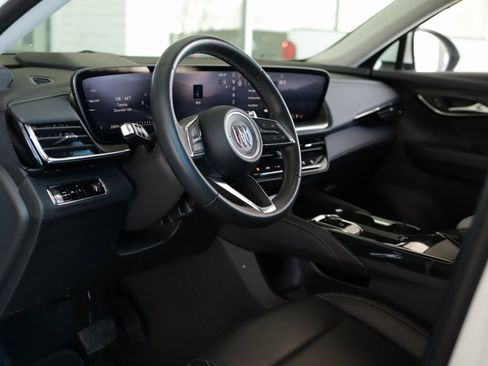 Used 2025 Buick Envision Preferred image 9