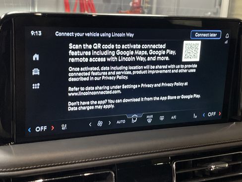 Used 2025 Lincoln Aviator 2WD image 23